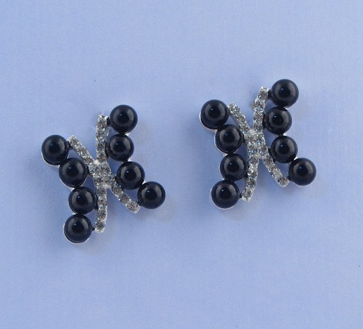 ShopSmartMart1's tweet photo. ⁉️CAN YOU BELIEVE IT⁉️
👌😍 Now selling at $5.99 😍👌
Black Earrings with Rhinestones 
👉 Shop the range here ⏩ https://t.co/PX54yDqb4R 👈 https://t.co/RKvr9gTlCU