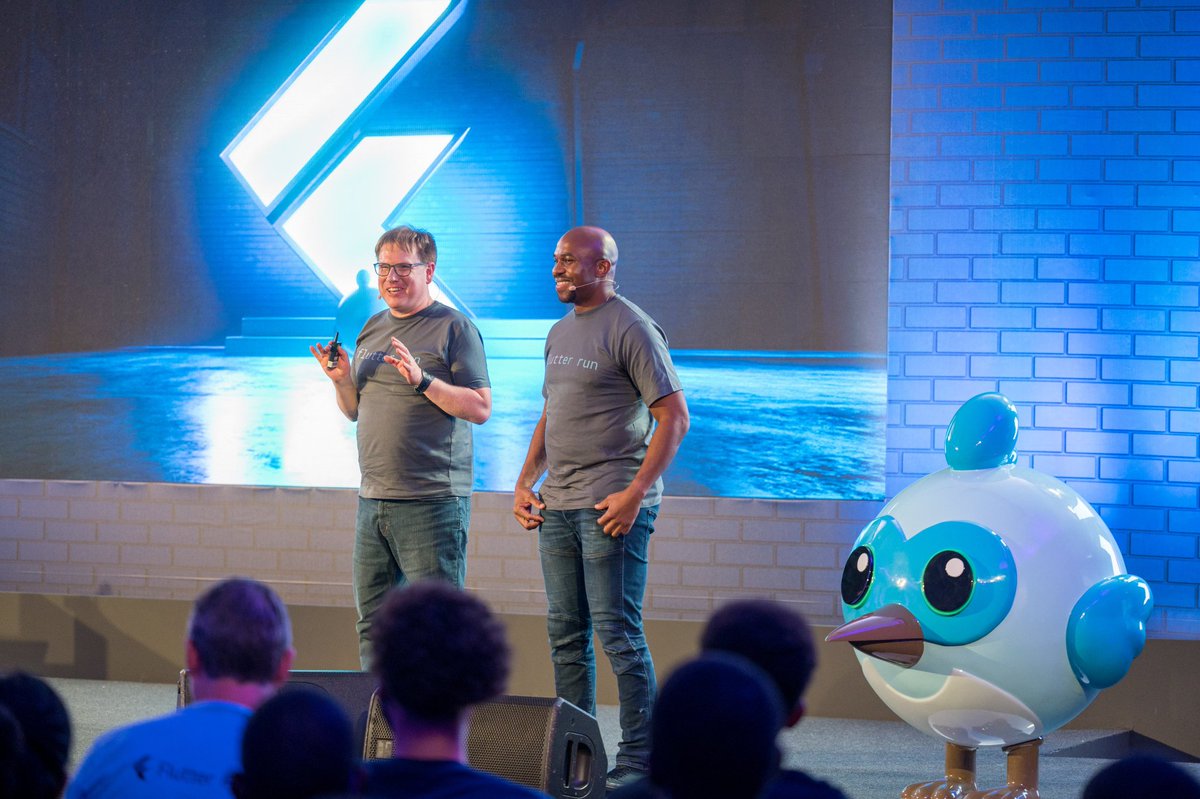 enthusiastDev's tweet image. #FlutterForward in Kenya was a huge success. The #Flutter team made announcements about incoming features and updates to the Flutter SDK.
I met awesome experts and built new relationships. We'll continue to learn, build and share our passion for Flutter.