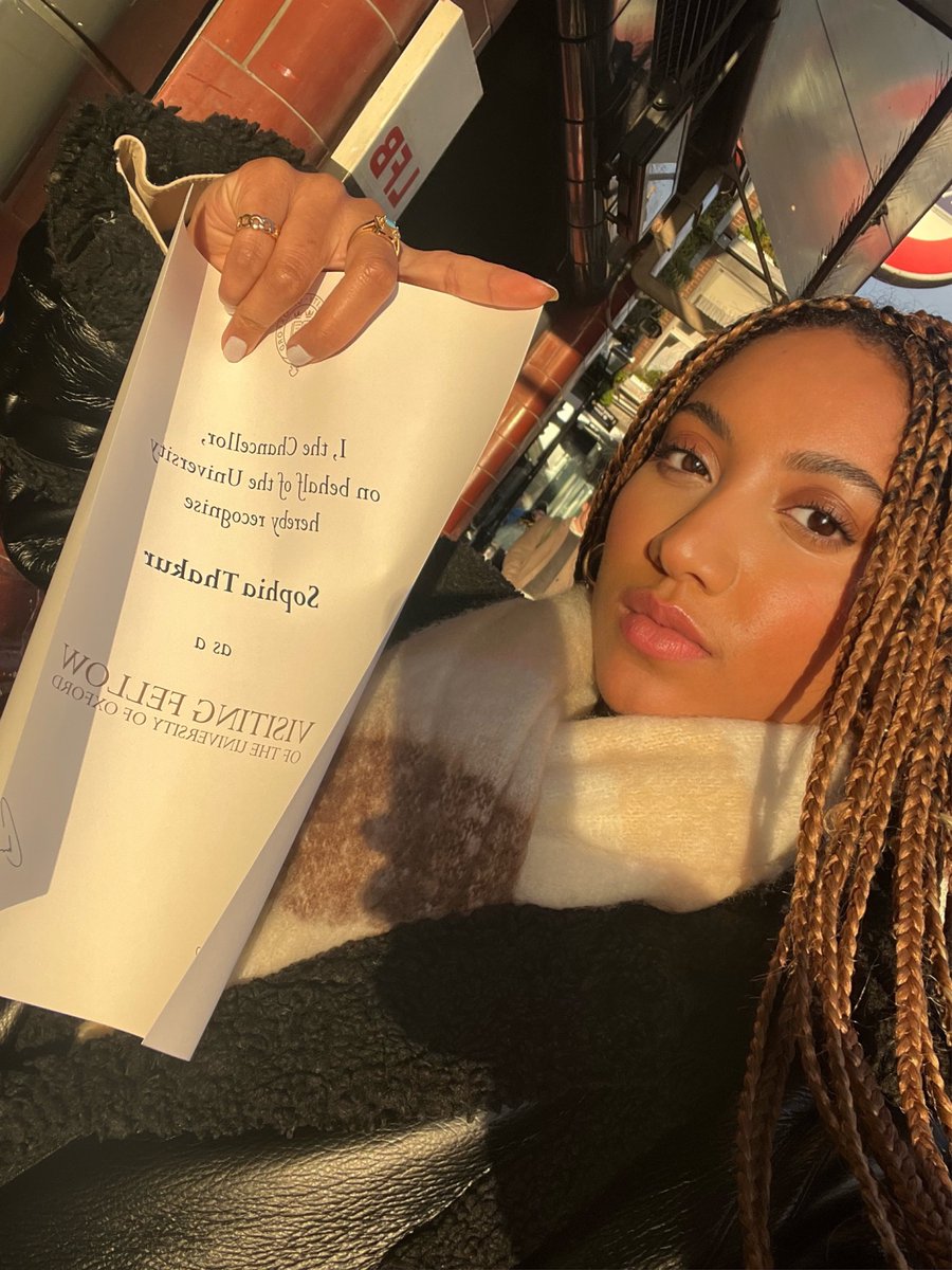 SophiaThakur's tweet photo. She’s a University of Oxford fellow 🙏🏽❤️❤️
I was offered this accolade for my contribution to the literature world, poetry and humanity. 

Accepting this honour was the easiest ‘yes’ ever❤️ God didddd https://t.co/Z1gKauqnqg