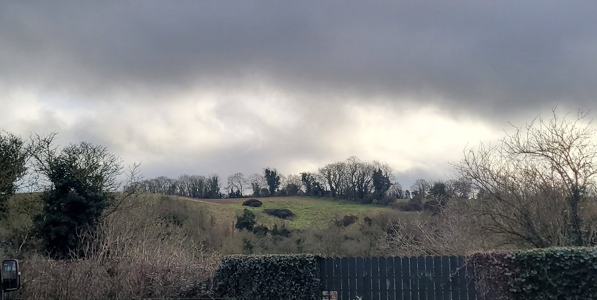 AlcoholicDad4's tweet photo. #RecoveryPosse
Bru na Boinne
#irishsky https://t.co/Vm8phmY6po