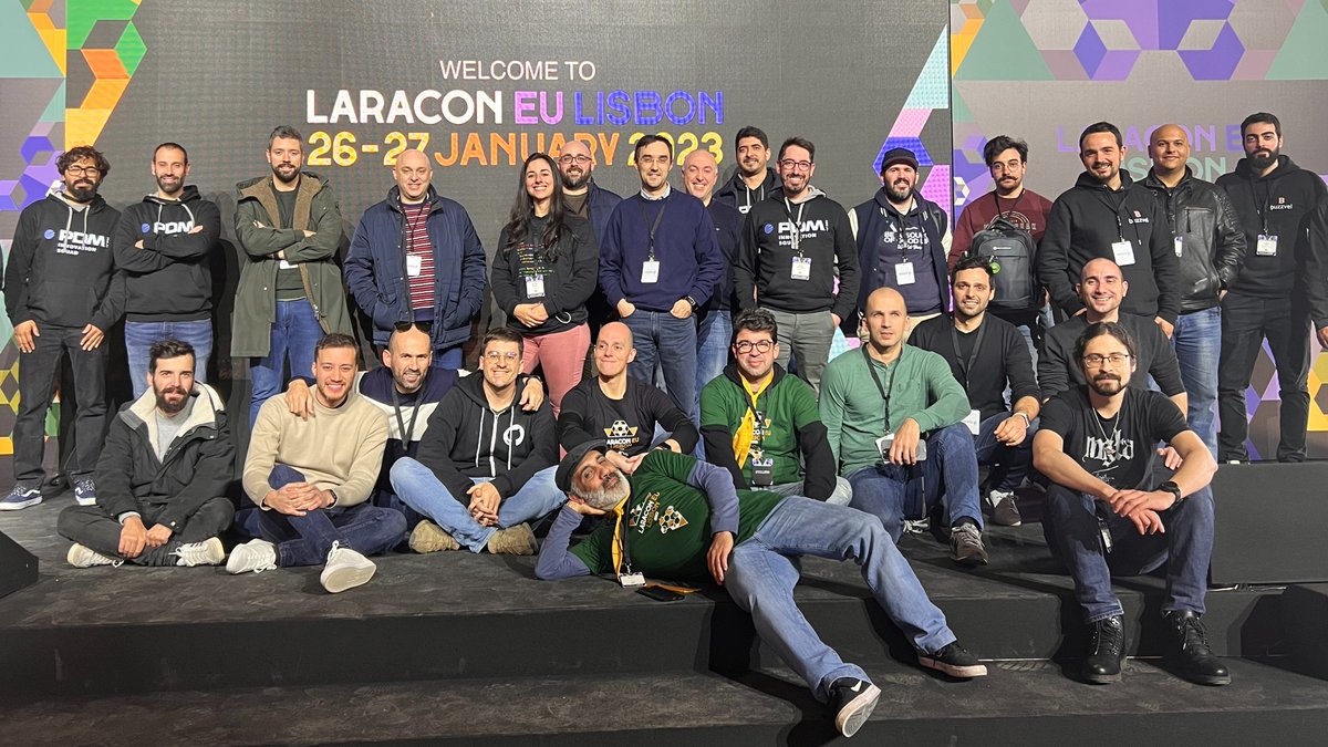 Caneco's tweet photo. and had the most memorable moment at Laracon, with all the #Tugas 🇵🇹 in the event()
@cavaco1975 @drradao @enunomaduro @fenrir_greywolf @ijpatricio @joaoffm @josepostiga @lamvarandas @lucgiovanny @miguelmartins77 @nayanaciuro @pelusium_pt @xiCO2k …and more… https://t.co/MMYI9JinAR