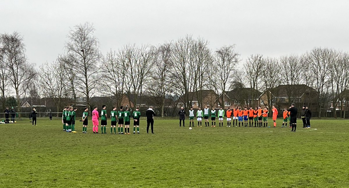 darrensmith1904's tweet photo. Great Respect shown for amber this morning by the @HorsfordFC u18 lads before their game with tasburgh  #ambersarmy 🙏💚🖤 https://t.co/7bTWekolu2