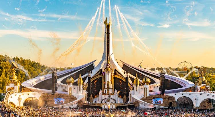 leeonasc_'s tweet photo. Brasil com 14 DJs no Tomorrowland Bélgica 🇧🇪

▪️Alok
▪️ANNA
▪️Carola 
▪️Dubdogz
▪️Öwnboss 
▪️Victor Ruiz
▪️Cat Delears
▪️Chemical Surf 
▪️Vintage Culture

🥇ESTREANTES  

▪️Vegas
▪️Sevek
▪️Bhaskar
▪️Fancy Inc
▪️Alex Stein https://t.co/4gMYgpAQPS