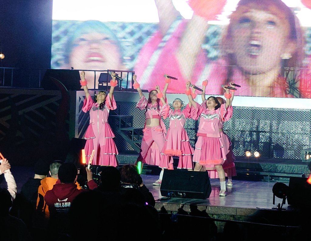 BiSH425105's tweet photo. 野音のライブめっちゃ楽しかった！
皆めっちゃ楽しくやってたから、自分も全身全霊で楽しくライブに参加出来た！❤
ライブを経る度にレベルアップする皆が見れてよかった！
これからも応援してるので頑張ってください！🍀

#PIGGS  #PIGGSどうぶつえん2  #PIGGS野音への挑戦 #PIGGS野音 https://t.co/iO2caoPrWv