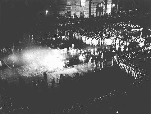 RossKneeDeep's tweet photo. How is what Florida Governor Ron DeSantis doing (banning books) any different from the Nazi book burnings in 1937? https://t.co/fAIs977PoK