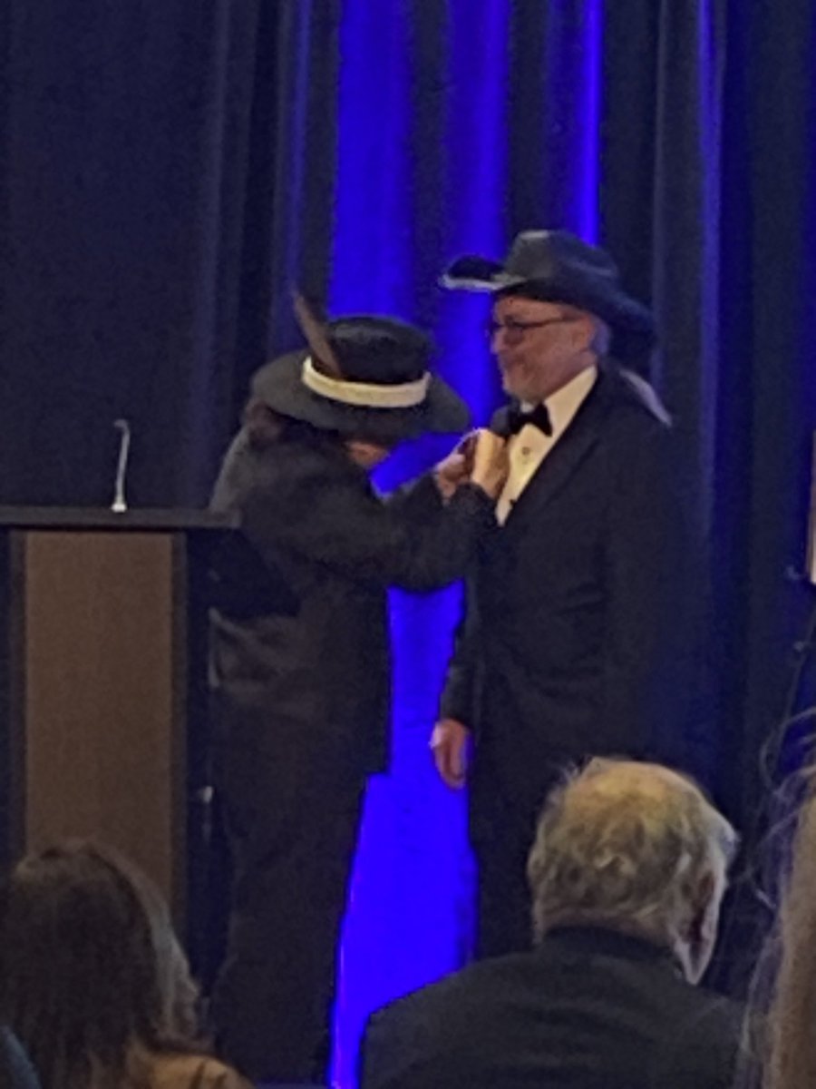 liannagoetz_MD's tweet photo. I am so happy to be at the 102nd TSP meeting 2023, honoring Dr. Ed Uthman, the TSP Caldwell award recipient,for his lifelong contributions to the field of pathology. Congratulations Dr. Uthman! ๐๐๐@euthman #Texpathol https://t.co/Y6uXnMVCVs
