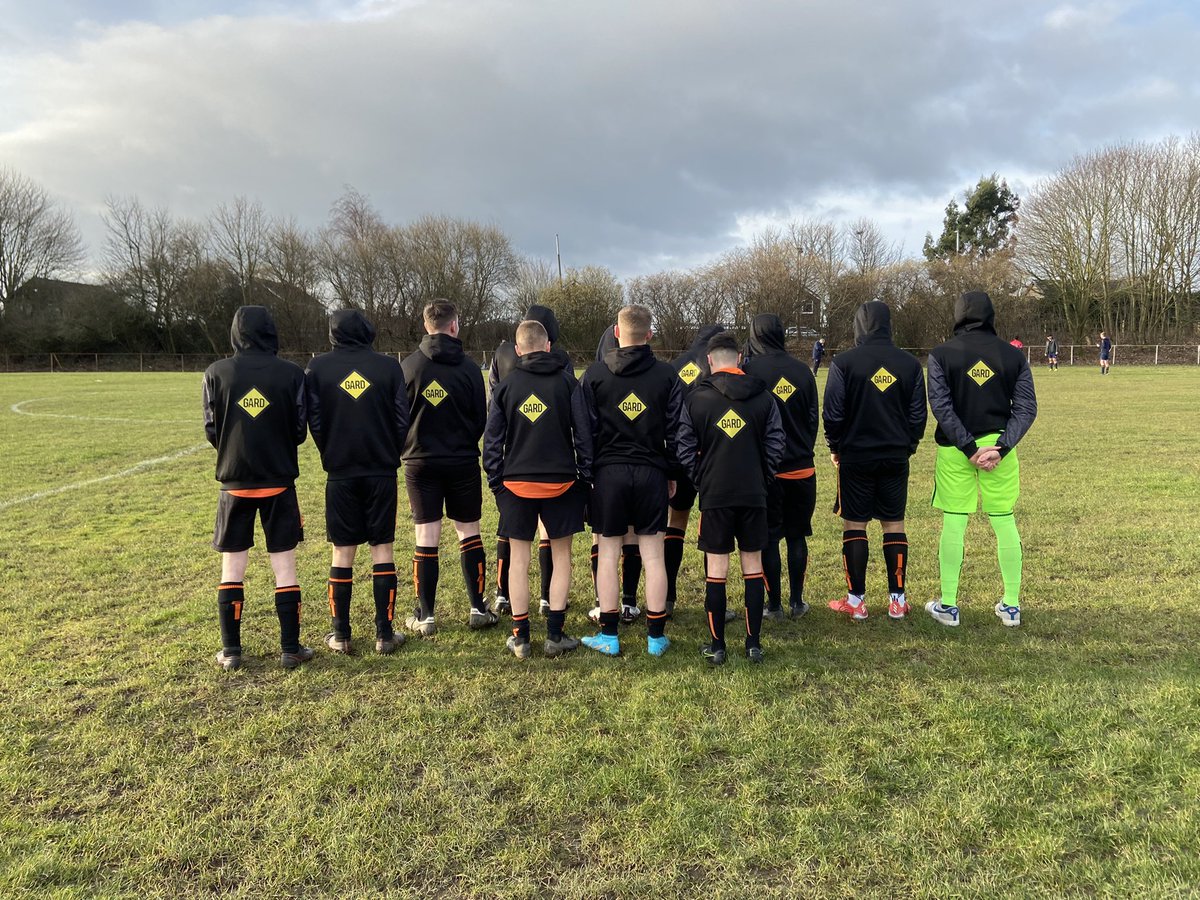 Huge thanks to <a href="/GardChemicals/">Gard Chemicals</a> for sponsoring our Under 18s. Your support over the years has been outstanding and we are so grateful. 
Looking fabulous in their new training kit 🧡🖤 <a href="/HCJFCOfficial/">Howden Clough JFC</a> @EV2Sportswear