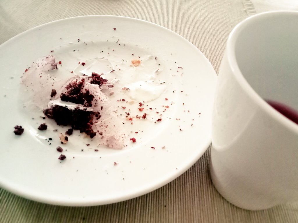 Ichuebenoch's tweet photo. Vorher und nachher https://t.co/0m4um2McRj