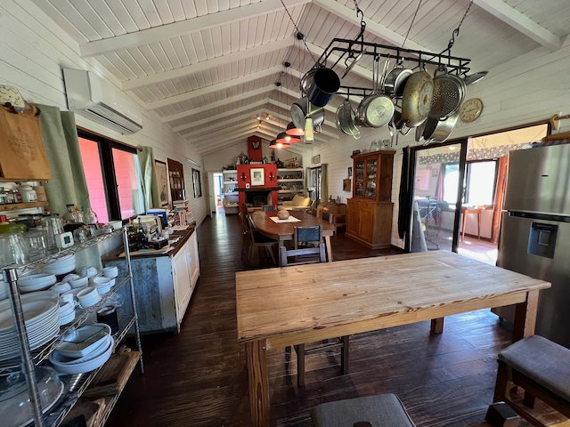 rosbergmartin's tweet photo. Se vende El Nido, la chacra que construí con mi familia en los últimos 10 años. Si alguien está interesado en los detalles puede mandarme un MD con su email y les paso más fotos y condiciones. https://t.co/XDs3aNItXu