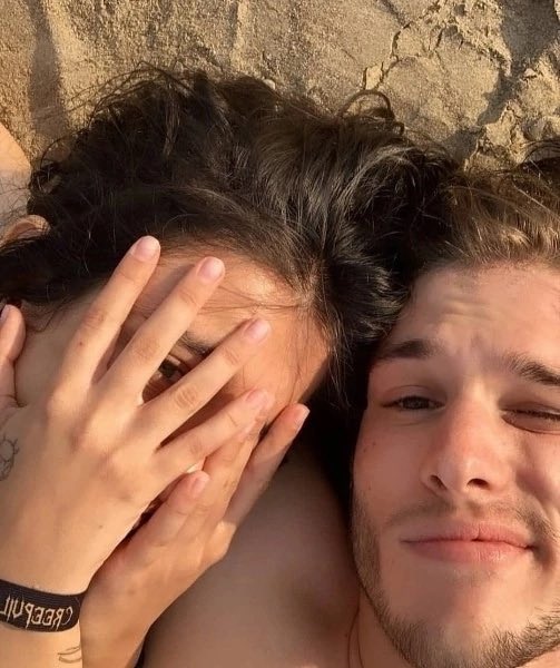 dropdecafe's tweet image. 