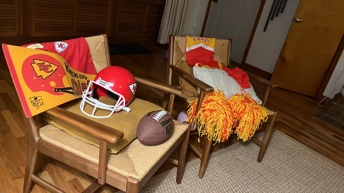 Tyler Bottles tweet media