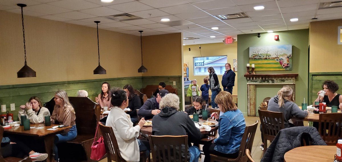 SAAC Pancake Breakfast <a href="/Stobys/">Stoby's Restaurant</a> has started! <a href="/UCASoftball/">UCA Softball</a> covering the first shift! <a href="/BradTeague/">Brad Teague</a> <a href="/DarrellWalsh1/">Darrell Walsh</a> &amp; <a href="/watty21/">chris watford</a> cooking! Our event benefits <a href="/Samaritans_Feet/">Samaritan's Feet</a>! Putting shoes on the children of Conway!
