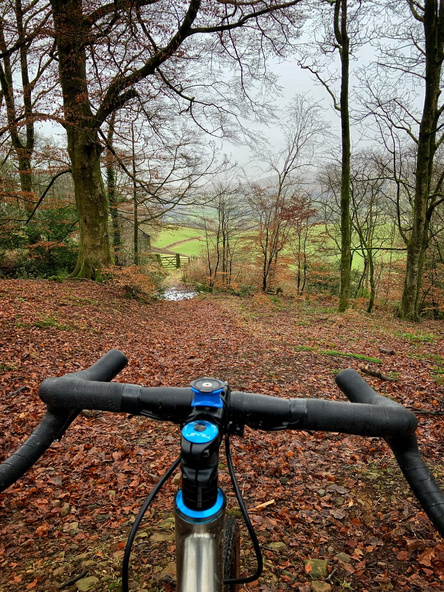 TheLakesMike's tweet photo. Grand day out. π€
.
#gravelbike #gravel #cycling #cyclechat #cyclinglife #lakedistrict #yorkshire https://t.co/YbjSAUbWcK