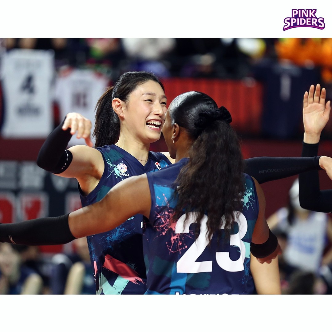 KYKinfo's tweet photo. [사진] hkpinkspiders IG

https://t.co/YlilvLsXSh

#김연경 #kimyeonkoung https://t.co/ZYifNCcfDG