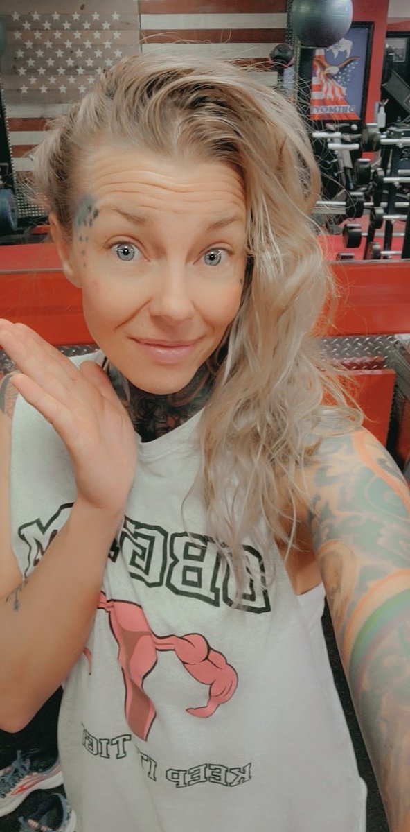 LittleBlondage's tweet image. #KeepItTight #BroScience American Iron Fitness Respect 🇺🇲