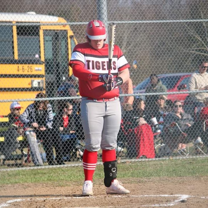 This year God gave me the opportunity to go play at the next level. With that I am now excited to announce that I have verbally committed to Hesston University. Thanks to family, friends, coaches, and God for making this possible. <a href="/HesstonBaseball/">Hesston Baseball</a> <a href="/residentnewsnet/">ResidentNewsNetwork</a> <a href="/L_RobinsonSOS/">Layton Robinson</a>