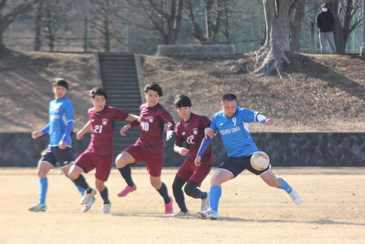 tsuru_fc's tweet photo. TM vs上智大学　　　
total 3-1
得点者(アシスト):堀、堀、奥村(堀)
攻撃のリズムを作ることができ、球際なども強く、強度の高い試合を行えた。良い流れで試合を終了する。このままの流れで2部リーグでも勝てるチームを作り上げていきたい。インスタのフォローもお願いします。

#春から都留文 https://t.co/SNy978Wt26