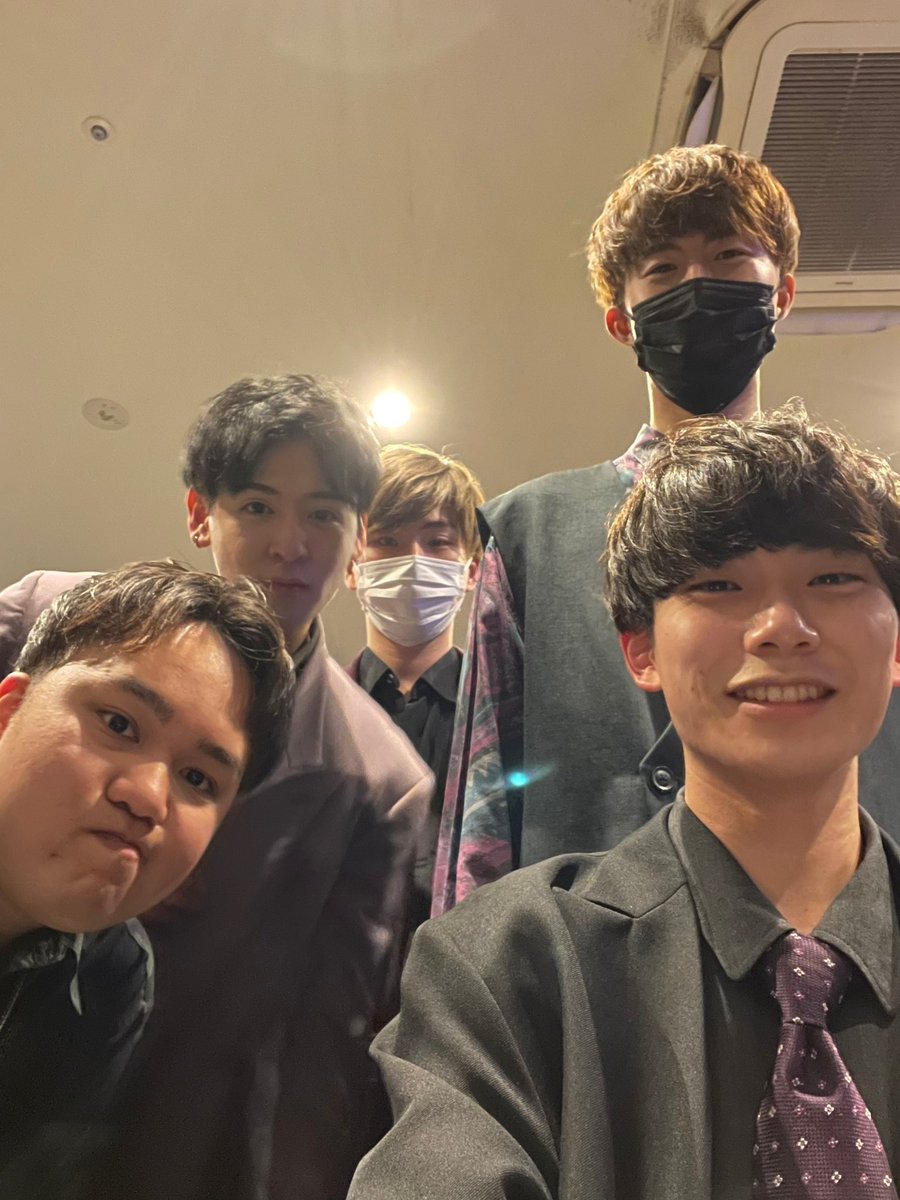 LowFive_5's tweet photo. 🐺━━━━━━━━━━━━━━

　　　　　【敗復チケット】

『A cappella Spirits敗者復活ステージ』
のチケットが販売中です！
着席は残りわずかとなっております。
ぜひ我々のパフォーマンスを
生で観に来て下さい🐺

チケット購入▼
https://t.co/7J2aGw4Y9V

━━━━━━━━━━━━━━━🐺 https://t.co/q7lvAwM68n