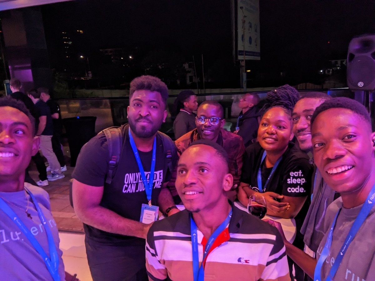 martinoyovo's tweet image. Feel so lucky to have attended #FlutterForward in Kenya. 
Got the chance to #volunteer, met a lot of #experts and made new friends. Visited also @googlekenya thanks to @DeniseAllela. Many thanks to organizers and everyone who made this possible. 
Let's make #Flutter great again💙