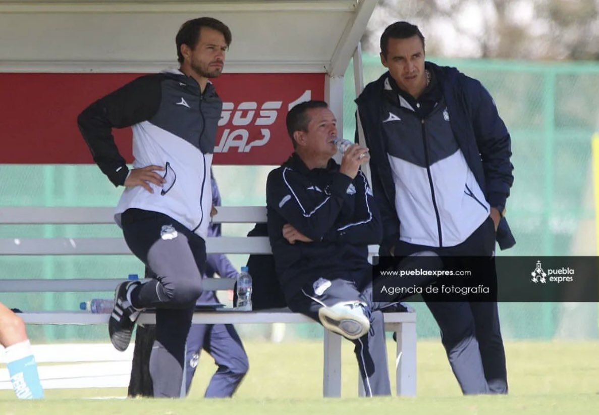 Gran equipo grandes resultados #PueblaS20 +3 pts <a href="/elias_lomeli/">elias lomeli padilla</a> <a href="/Grarodriguez16/">Carlos Gerardo</a> <a href="/ClubPueblaMX/">Club Puebla🎽</a>