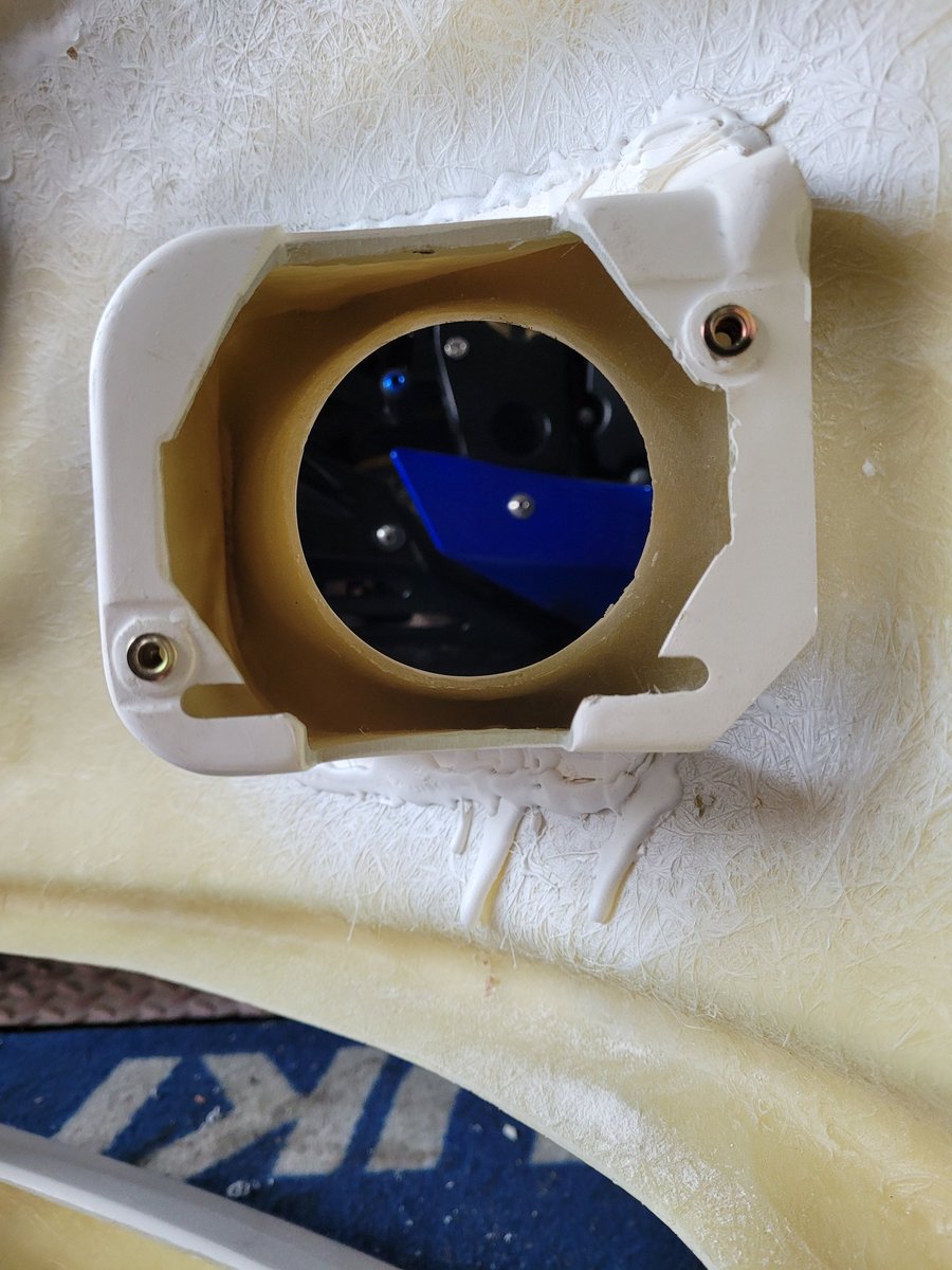 Srad588's tweet image. Started the prep work on the bumper, female lugs drilled out and filed back, m4 rivet nuts used for the fog lamp mounts.

#transit #custom #modifying #racevan