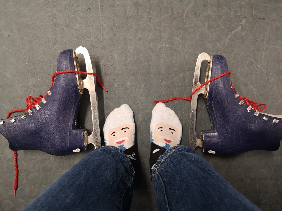 hughjbrown's tweet photo. Rule number 1 when you go ice-skating: wear your best socks!
Had a fab time at Alexander Palace Ice Rink, by far the best we've been to. Decent skates, bright and airy, and a good cake selection at the café!
@Yourallypally #ice-skating #BestSocks
https://t.co/Mx9lKvDp3a https://t.co/eJm7etJoIB