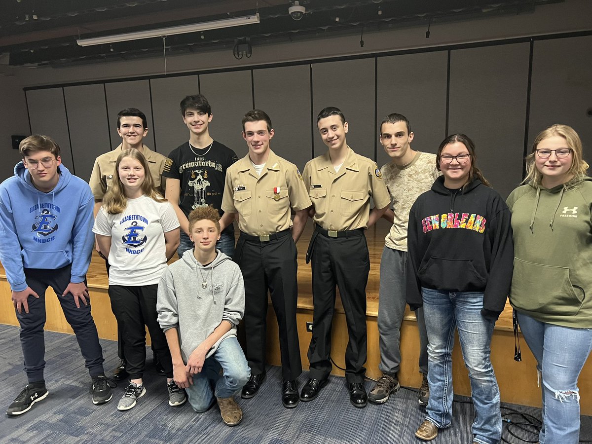 Thank you to the <a href="/EtownAreaHS/">Elizabethtown Area HS</a> NJROTC students and FC1 for speaking with our <a href="/EtownAreaMS/">EAMS</a> about the NJROTC courses and program! #lifeready