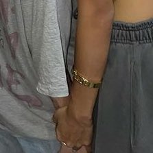 cleyermmm's tweet image. no one will take wheeinie away, let’s calm down?