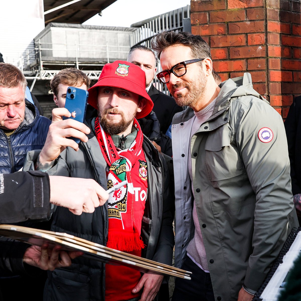 brfootball's tweet photo. Ryan Reynolds is in the building for Wrexham’s FA Cup game 📸 https://t.co/2Wyf3nYsv8