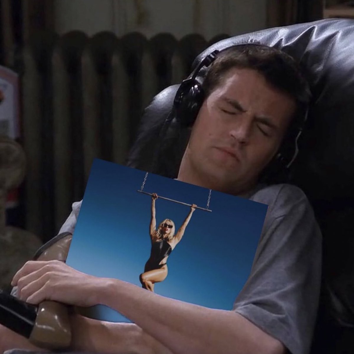 me listening to miley cyrus everyday