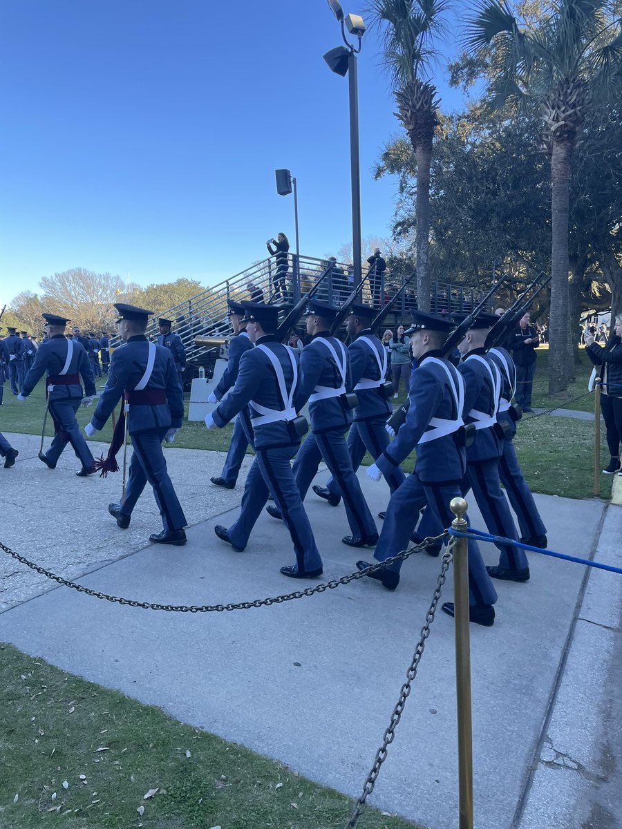 thedanaw's tweet image. I’m a proud bulldog mama💙 #DeansList #Fall22 #ClassOf2026 To God be all the glory 🙏🏽