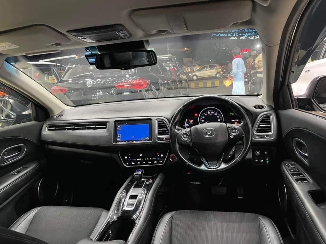 HsmMotors's tweet photo. #Honda_vezel_z_sensing
Model 2018 Genuine New Shape
import 2021 Unregistered
Verifiable Auction sheet available
Neat and clean condition
Rs=69,85,000
#vezel #hybrid #SUV #1.5 #comfort #honda
#hsmotors #hsm #hafizsajjadmotors #importedcars #japanesecars #localcars #safety https://t.co/rT4AW7DZ4x