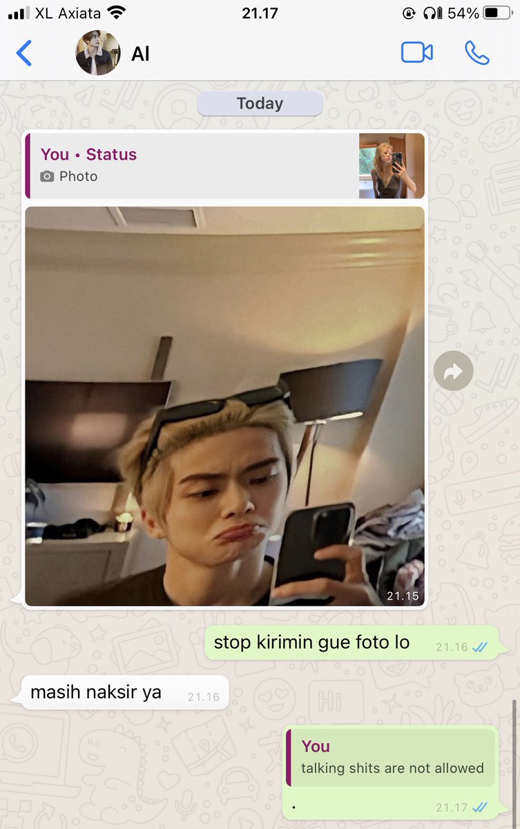 odette tweet media