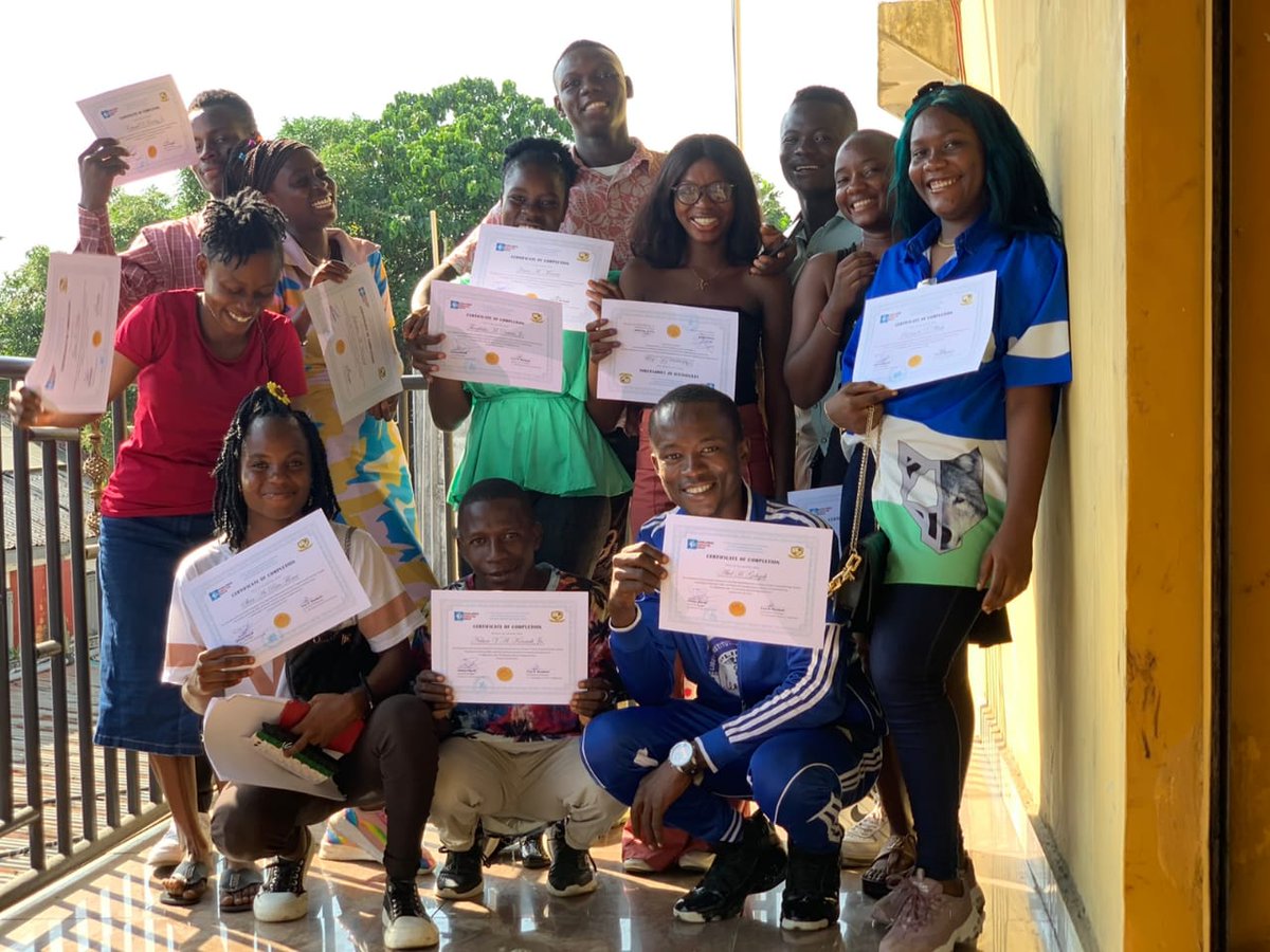 AmbDeozil's tweet photo. Few weeks ago, our institution the T. D. Wonkpah School of Leadership  started a training on basic concept skills; 

Project Proposal Writing 
Report Writing 
Accounting Tools
Monitoring Evaluation 
Etc. 

On yesterday, students got certificated from the training https://t.co/YwvVclNFEL