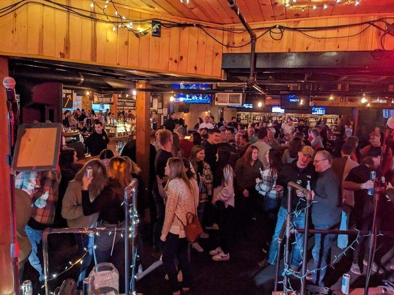 Redfeather_band's tweet photo. #Redfeather https://t.co/bQVFd4kS4n https://t.co/jJx7xILuN9