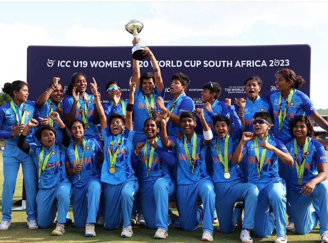 rahulshri007's tweet photo. Women 😍🇮🇳🔥🔥
#U19T20WorldCup 
#INDvsENGFinalOnFanCode 
#women 
#u19WomensT20WorldCup https://t.co/LAqAm66rLd