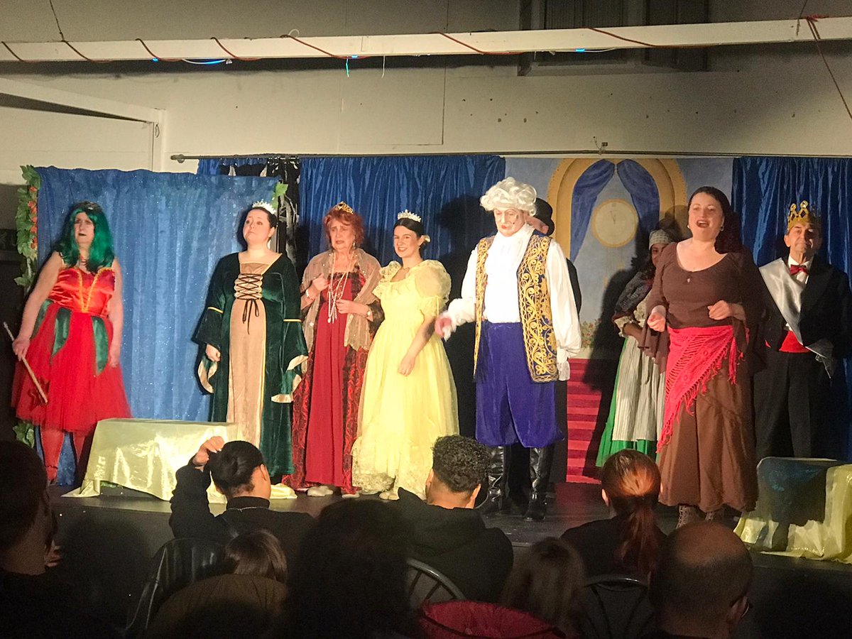 Starlighters Theatre (@starlighterst) on Twitter photo Thanks to everyone that came to see our panto this weekend, The curse of the Ugly Princess'. A great turnout helping us raise money for <a href="/wfchub/">WF Community Hub</a> Thanks to everyone that came to see our panto this weekend, The curse of the Ugly Princess'. A great turnout helping us raise money for <a href="/wfchub/">WF Community Hub</a>