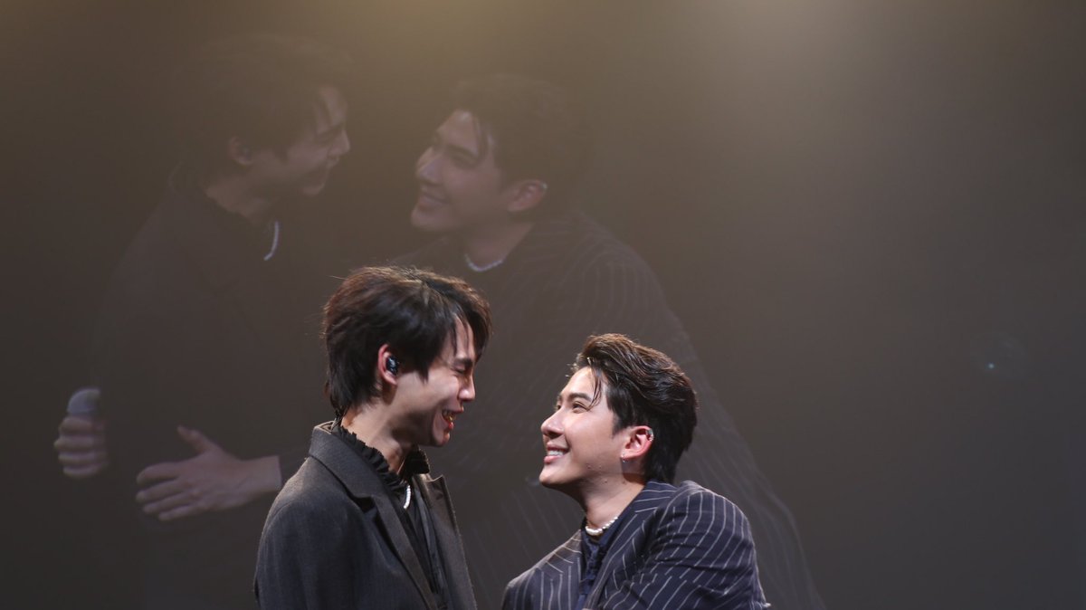 FirstKhaoFilms's tweet image. “we’ve made it, together”

— #เฟิร์สข้าวตัง #FirstKhao #FKfandayxTokyo