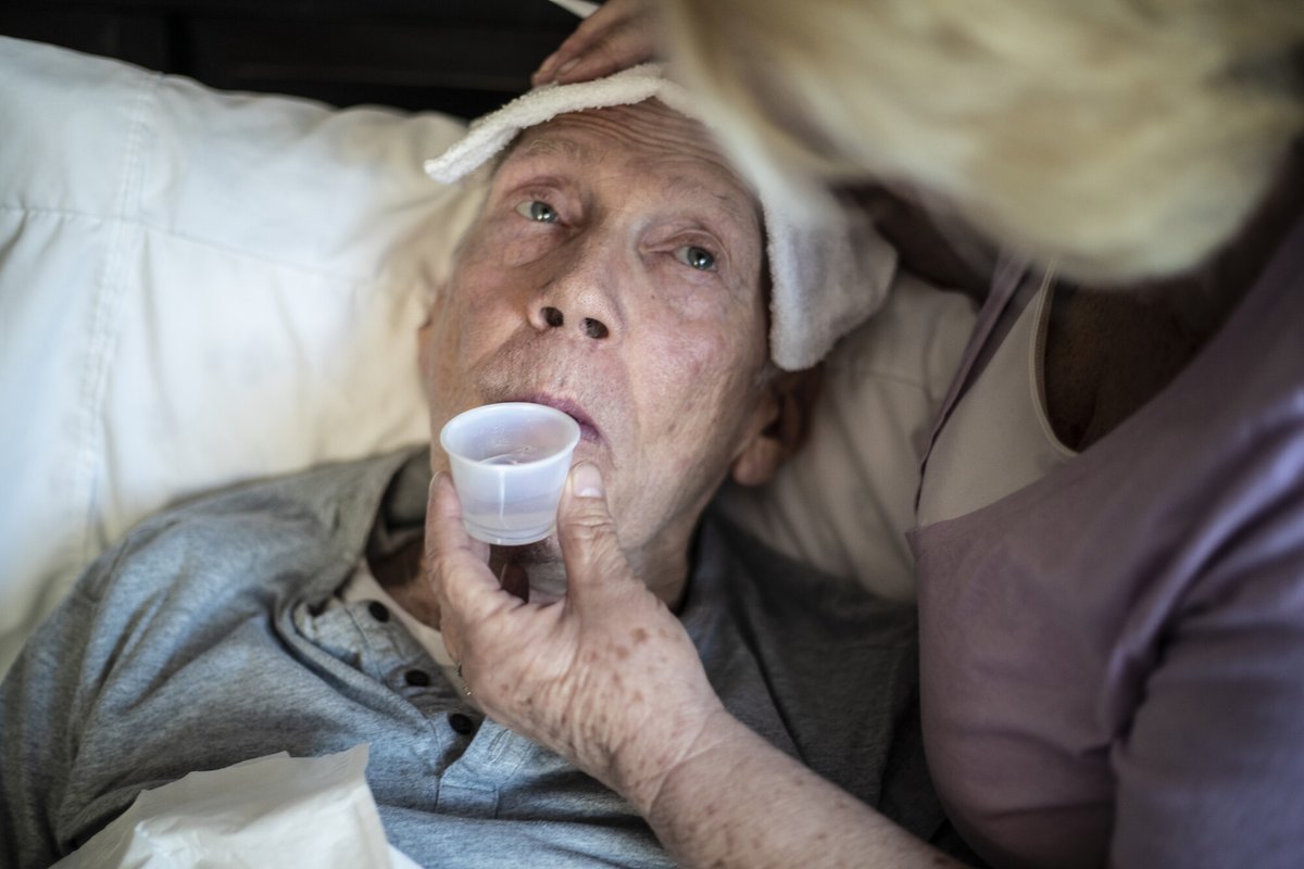 hospiceuk's tweet photo. Without more government support, hospices will need to rely on fundraising, at a time when local communities who donate are struggling themselves.

This is wrong. 

As a vital part of the health system, we can’t afford to risk #HospiceCare: https://t.co/7oUQz9MDLz @DyingMatters https://t.co/kPG8tdclpK