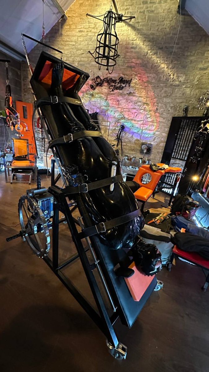 Elder Rubber Asylum on Twitter "RT LatexBoy15 Don’t mind me I’m just a little upside down at