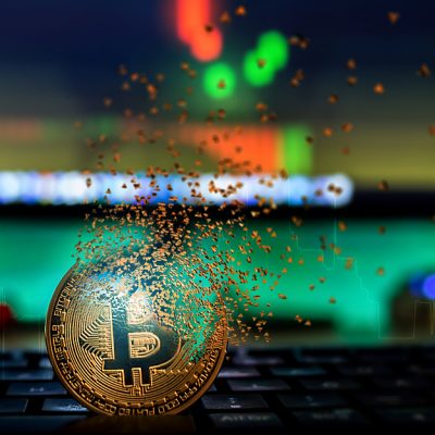 Are We Seeing the End of Crypto? bit.ly/3HEAf4f The end of Crypto as we know it seems near. Find out which actors were involved and how you could of prevented losing your money.
#Endofcrypto #crypto #cryptotrading #riskmanagement #tradingonmargin #marginofsafety