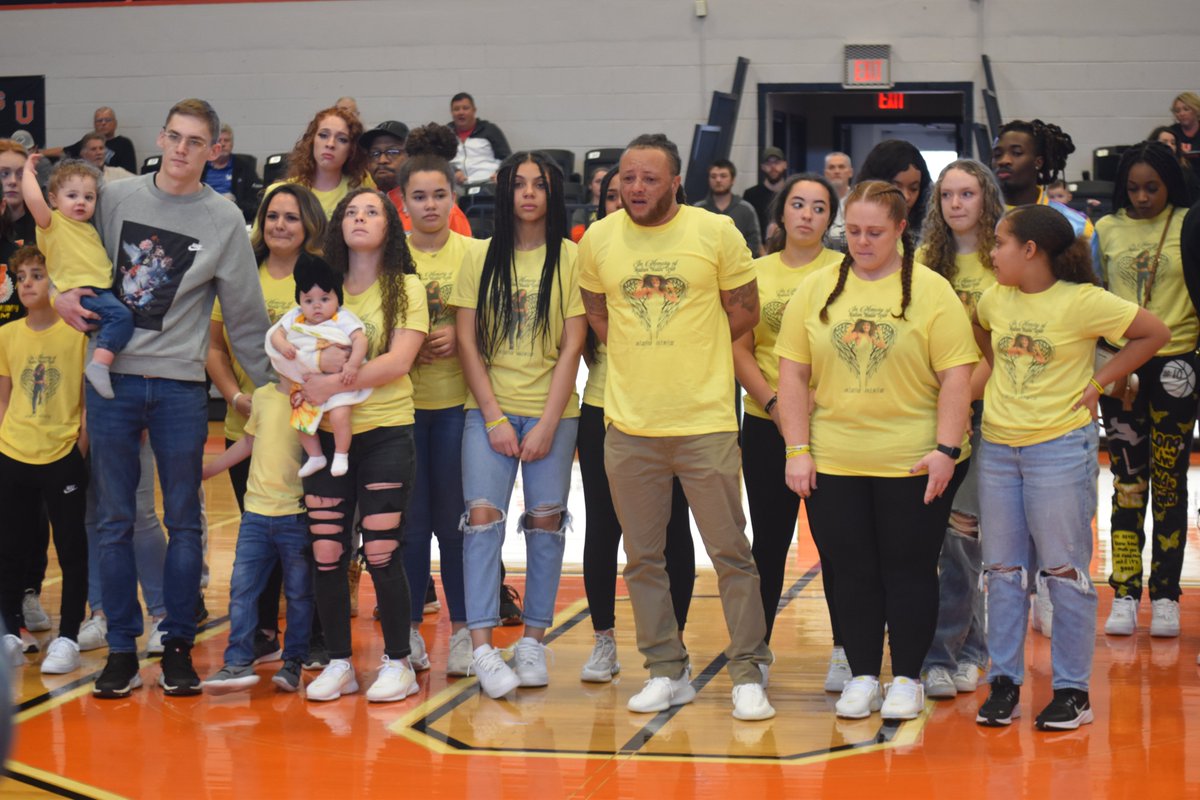 #RepTheU tweet media