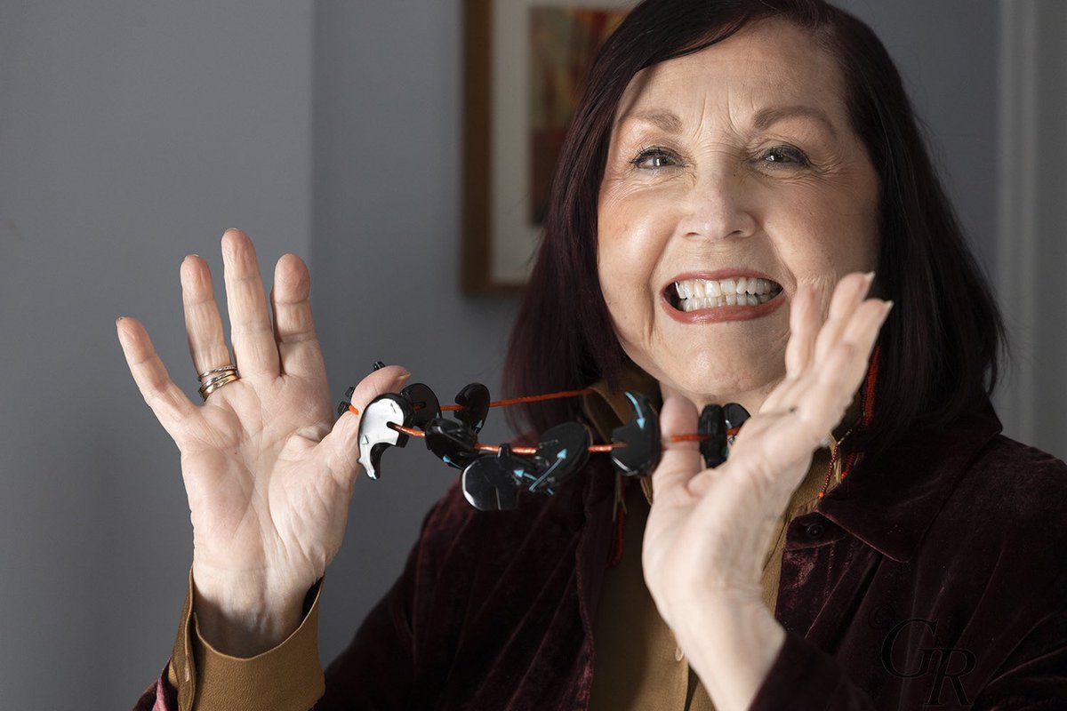 5PQPodcast's tweet photo. This Wednesday (February 1st, 2023) 5 Plain Questions podcast returns for season 4 with the one and only Kay WalkingStick! Listen and subscribe where you get your favorite podcasts. #5PlainQuestions #indigenouspodcasts #kaywalkingstick @11warriorarts @eleventhjoe https://t.co/HBYLMiZ7Qe