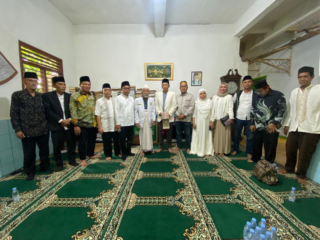 melisswagger's tweet photo. Partai paling ciamik nih! Isinya orang hebat dan pejuang kepentingan rakyat! Partai Perindo paling top! #PerindoNyataUntukRakyat Bersama pak Hary Tanoesoedibjo pasti bisa! https://t.co/9Ei5NkgyvJ