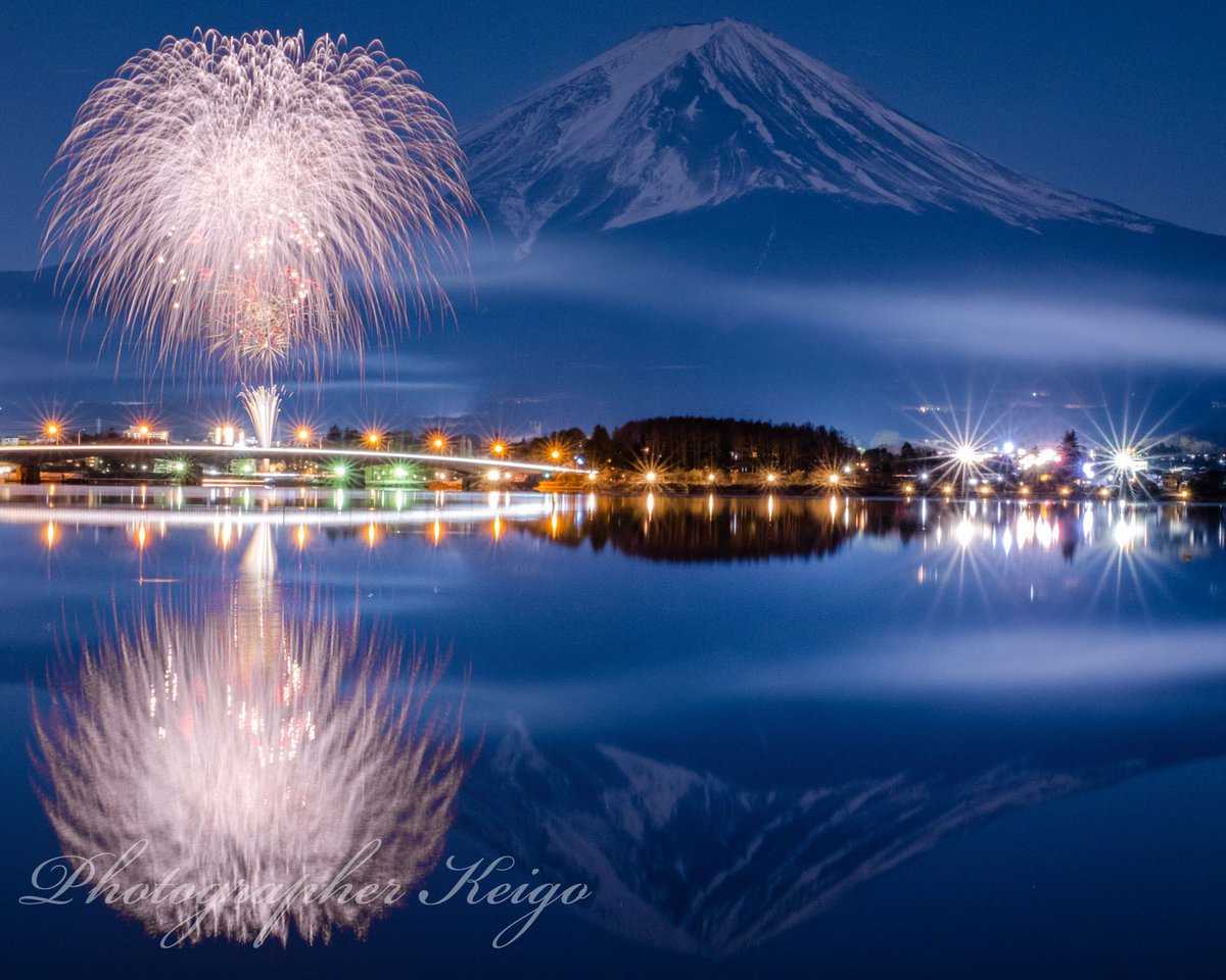 本日撮影した河口湖の冬花火❣️ 逆さが綺麗でした✨