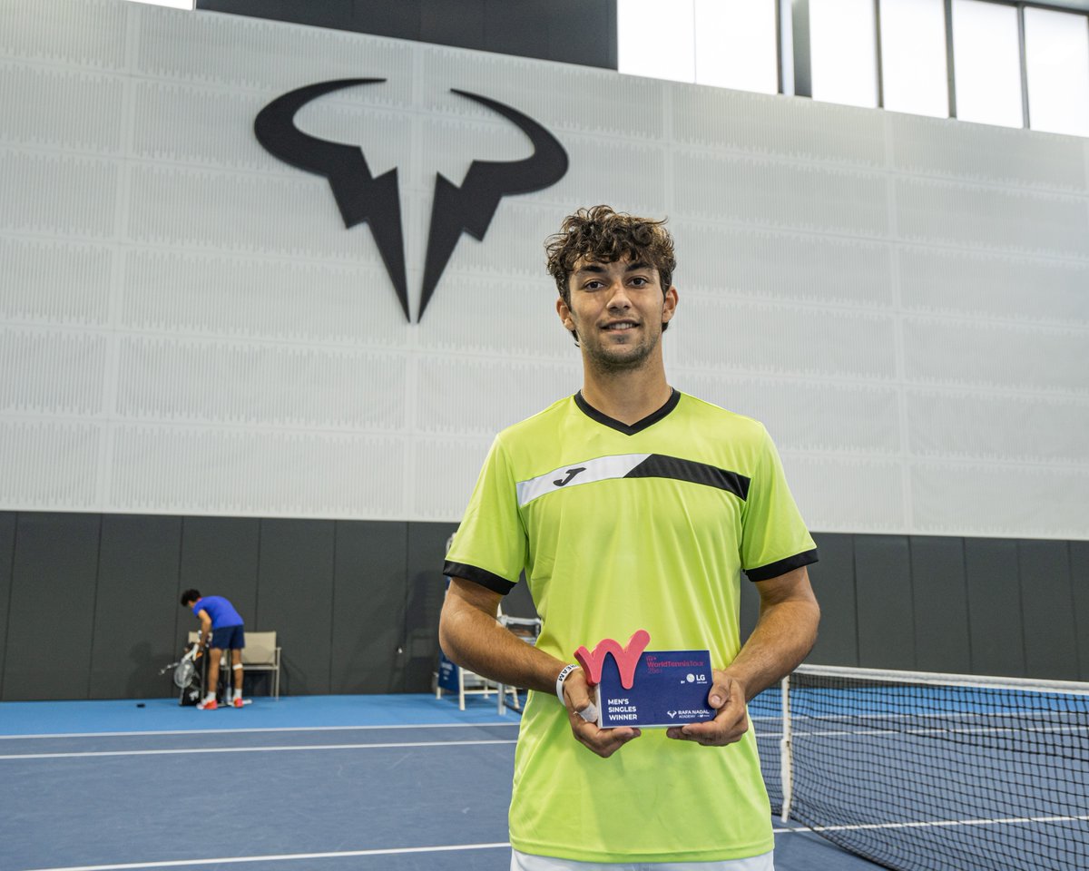 RFETenis's tweet image. 🎾 #ITF Daniel Rincón🇪🇸 conquista su SEGUNDO TÍTULO consecutivo en los internacionales M25 de Manacor🇪🇸 celebrados en la @rnadalacademy  

🔝 Superó al jordano Abedallah Shelbayh 76(0) 36 76(9) en la final

📸 @rnadalacademy