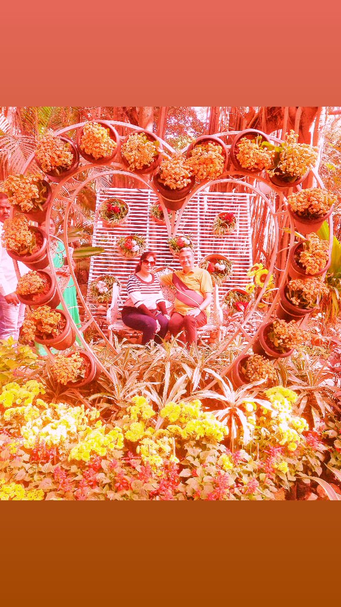 RLanguageClass's tweet image. Today visited, flowers exhibition, hurda party, games, food stall. At empress garden. Lovely experience. Mahashaallah