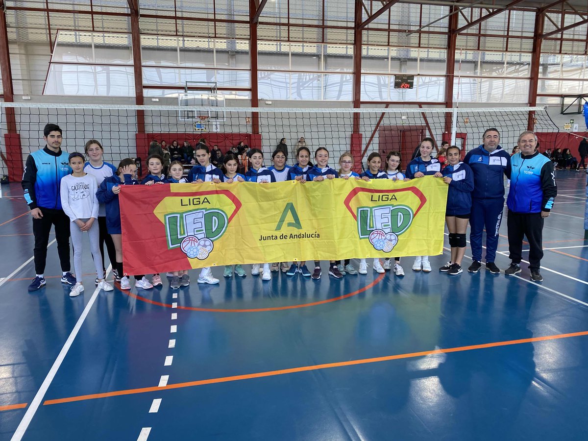 DeMalaguena's tweet photo. 1º Prueba de la Liga LED Málaga 2023 en el Polideportivo Municipal de Cártama @FAVB_ @DeporteAND #VOLEYLED2023 https://t.co/PJ3LWxyOLn