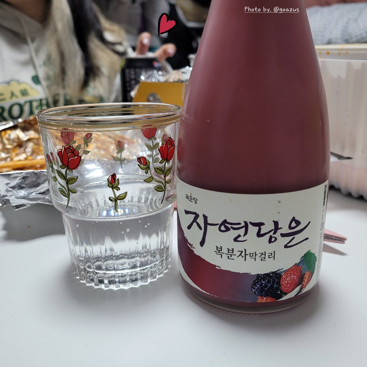 23.0124_반짝이 덕분에 알게 된 몬베베들과의 첫 오프❤️ (탱이제외ㅋ)
-다음에는 기농이도 꼭보으자잉

편하고도 즐거웠던 시간, 시간순삭!
원소주는 내타입은 아닌걸루
그래도 1:1비율은 좋았다.