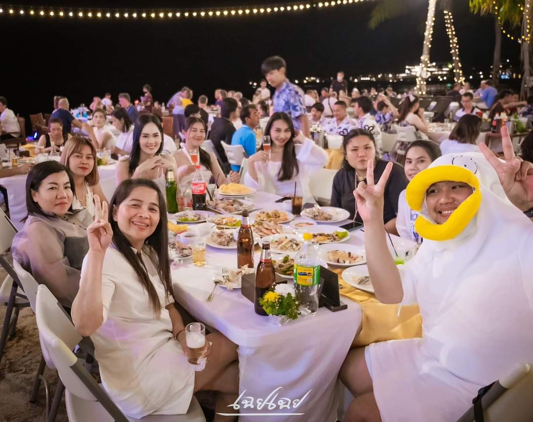 together_wow's tweet photo. 3-5 Jan 23 @Kohchang
WOW ! กับภาพบรรยากาศงานเลี้ยงยามค่ำคืน
ของลูกค้าจาก #บริษัทซีโนสยามไบโอเทคนิค
รักแค่ไหนไม่รู้ รู้แค่ว่า ❤️
#อยากสนิทให้ติดWOW
#WOWTOGETHER
#จัดสัมมนา #ท่องเที่ยวไทย #ทัวร์ต่างประเทศ #ทัวร์ในประเทศ #อบรมสัมมนา #ทัวร์ดี #ทัวร์ถูก #ทัวร์ไฟไหม้ https://t.co/1PXVbURv7B
